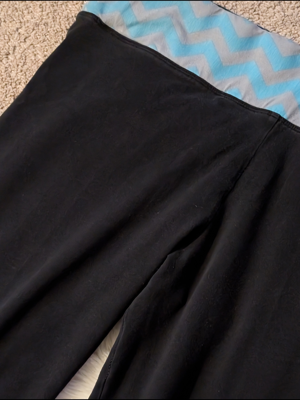 Victoria's Secret PINK Logo Yoga Stretch Pants Black Wide Waistband Size Large - Picture 4 of 11